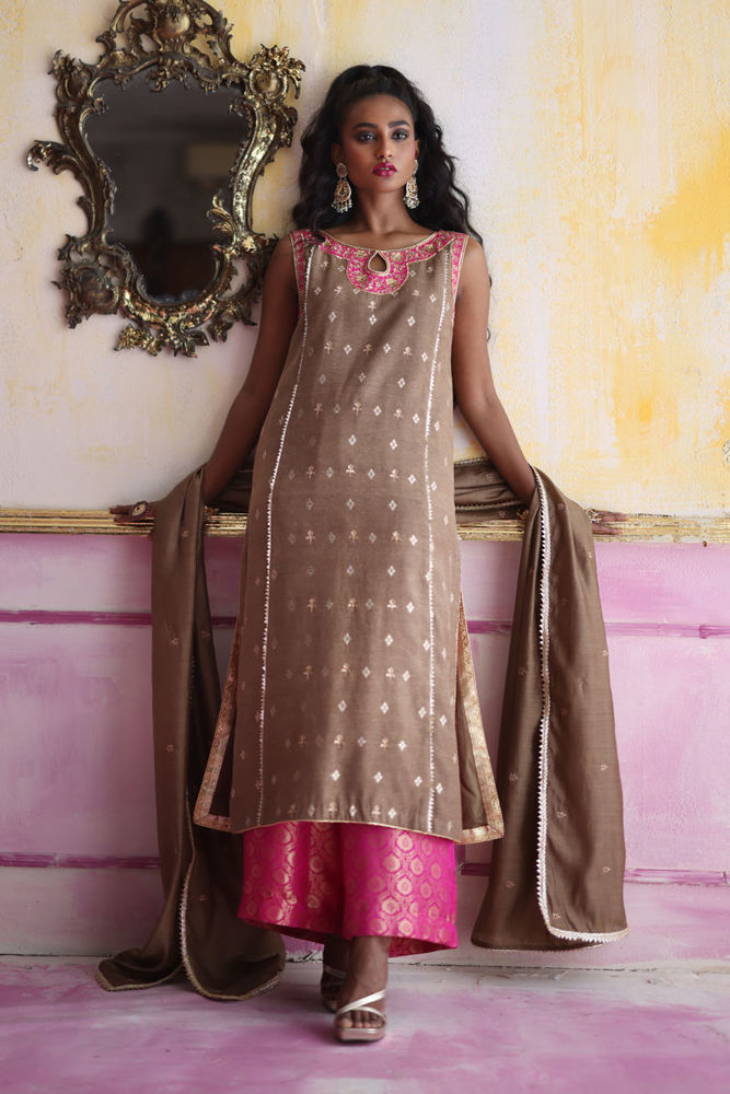 Embrace Luxury Clothing & Designer Dresses | The Pink Tree Company
